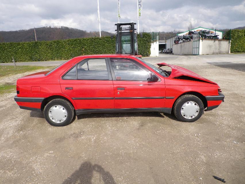 Image Pare choc arriere - PEUGEOT 405