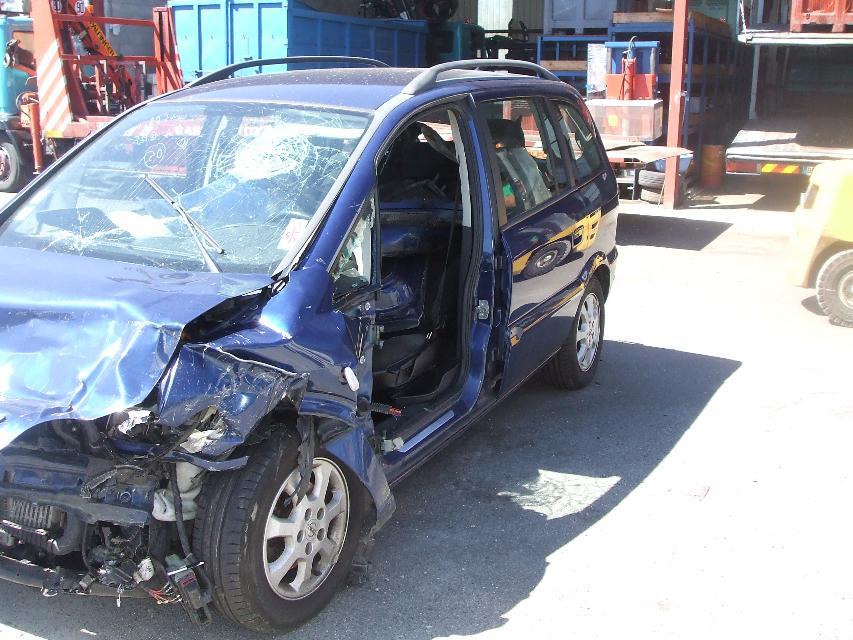 Image Moyeu avant droit - OPEL ZAFIRA A