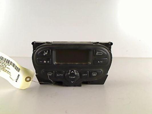 Commande chauffage PEUGEOT 206 PHASE 1 BREAK Essence - 1