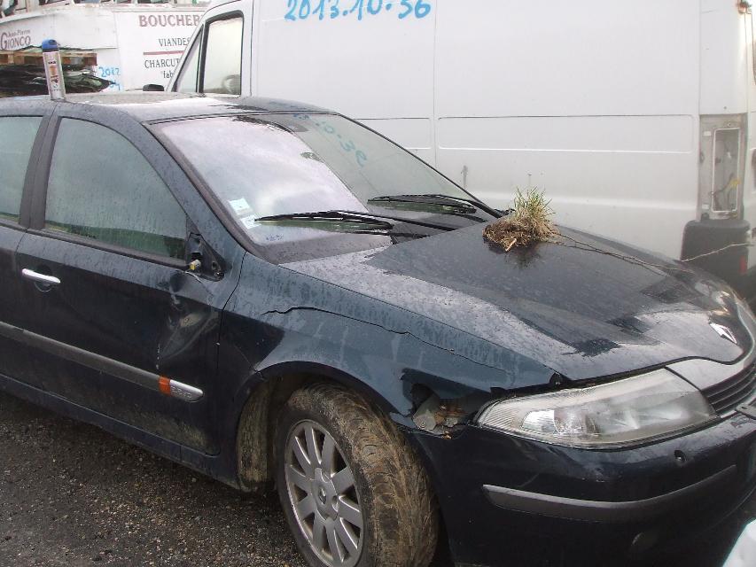 Image Feu arriere principal droit (feux) - RENAULT LAGUNA 2
