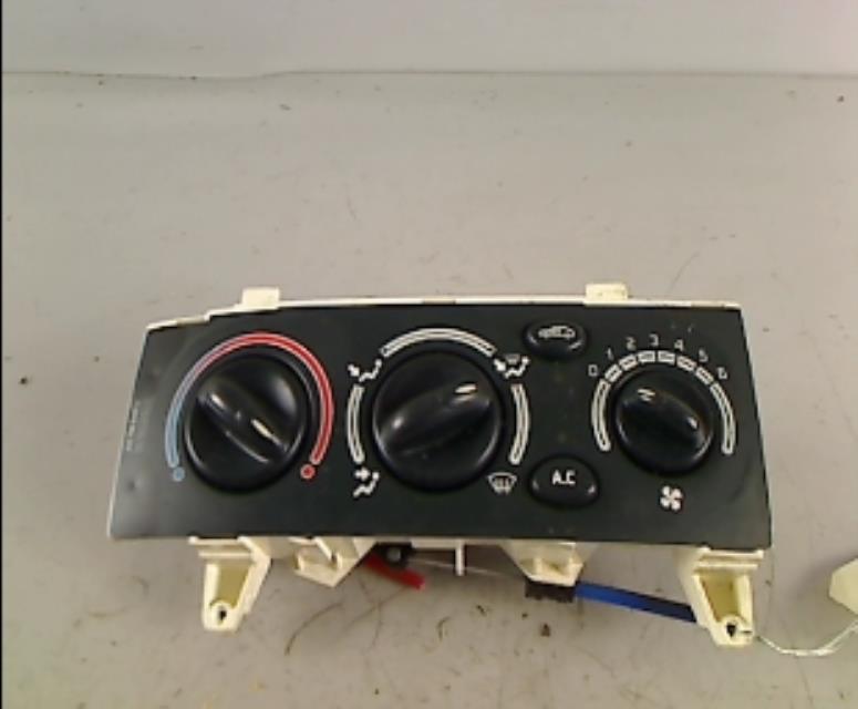 Commande chauffage RENAULT MEGANE 1 PHASE 1 COUPE Essence - 1