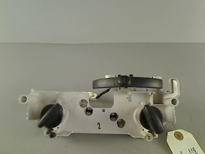 Commande chauffage TOYOTA YARIS 1 PHASE 1 Essence - 1