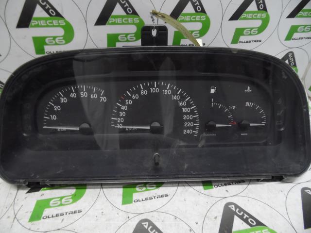 Compteur RENAULT LAGUNA 1  - 1
