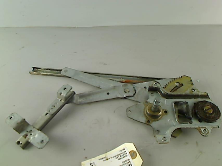 Alzacristalli manuale posteriore destro SSANGYONG MUSSO PHASE 1 Diésel - 1
