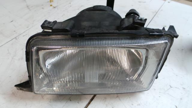 Image Optique avant principal gauche (feux)(phare) - AUDI 80 3