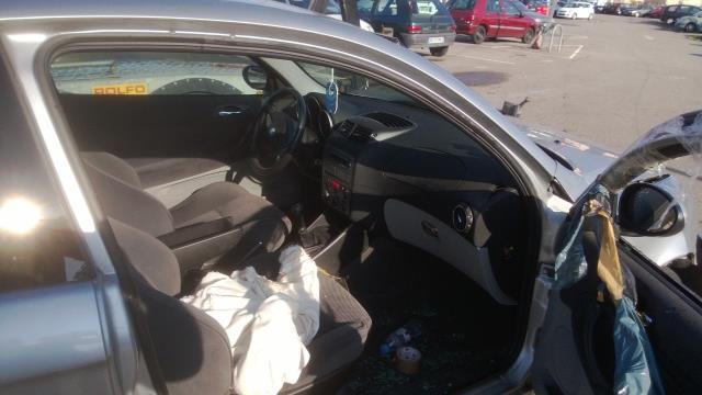 Image Feu arriere principal gauche (feux) - ALFA ROMEO 147