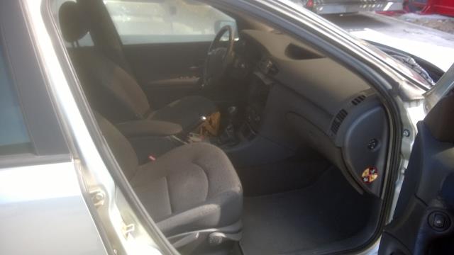 Image Feu arriere secondaire droit (feux) - RENAULT LAGUNA 2