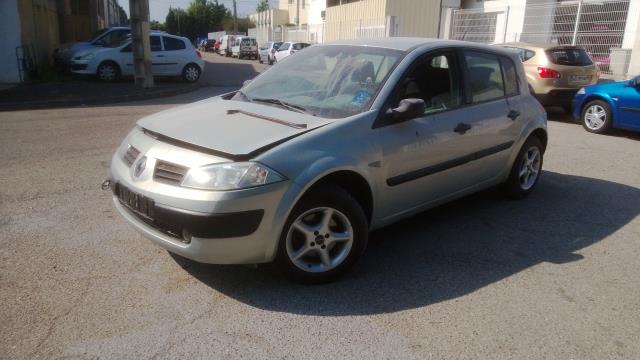 Image Feu arriere principal gauche (feux) - RENAULT MEGANE 2