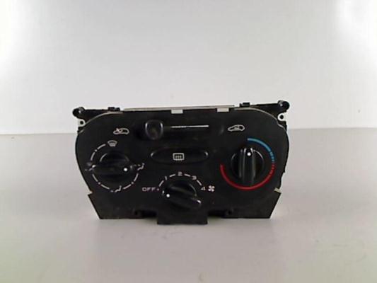 Commande chauffage PEUGEOT 206 PHASE 1 BREAK Diesel - 1