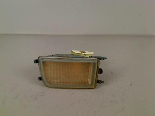 Gruppo ottico anteriore secondario destro (luci)(freccia) VOLKSWAGEN VENTO Diésel - 1