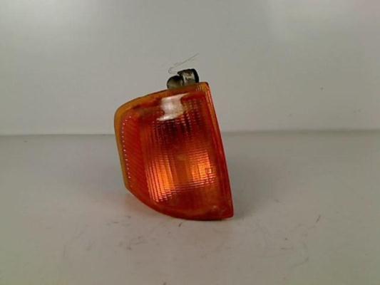 Gruppo ottico anteriore secondario destro (luci)(freccia) FORD ORION 1 PHASE 2 Gasolina - 1