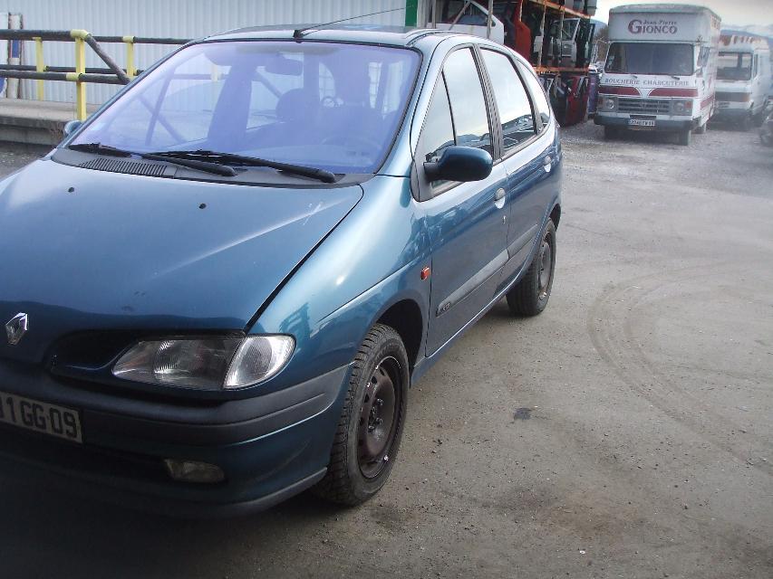 Image Capot - RENAULT SCENIC 1