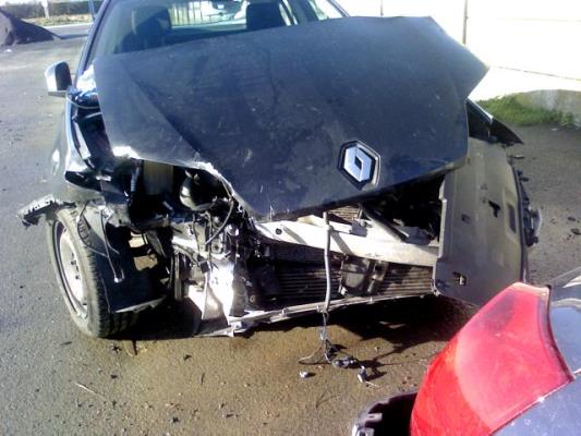 Fuso a snodo anteriore sinistro RENAULT LAGUNA 3 PHASE 1 Diésel - 1