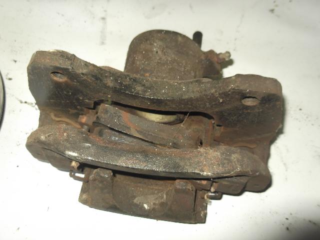 Etrier avant gauche (freinage) RENAULT TRAFIC 1  - 1