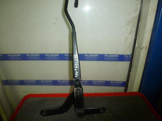 Braccio tergicristallo anteriore sinistro FORD C-MAX 1 PHASE 1 Diésel - 1