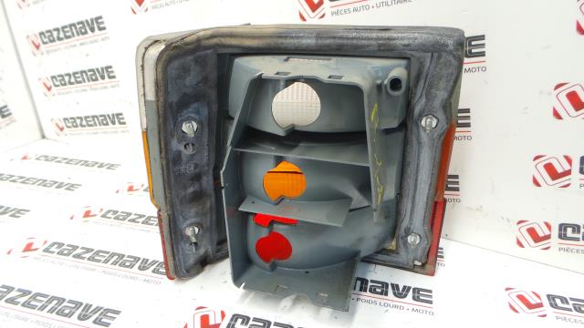Image Feu arriere principal droit (feux) - RENAULT R11