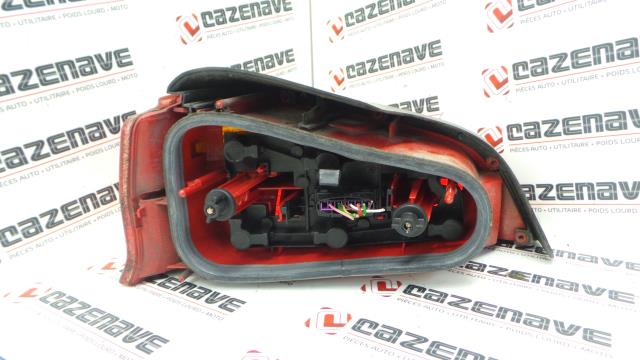 Image Feu arriere principal droit (feux) - PEUGEOT 106