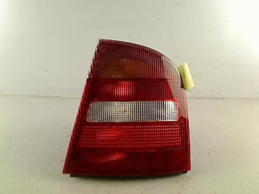 Fanale posteriore principale destro (luci) SKODA OCTAVIA 1 PHASE 1 Gasolina - 1