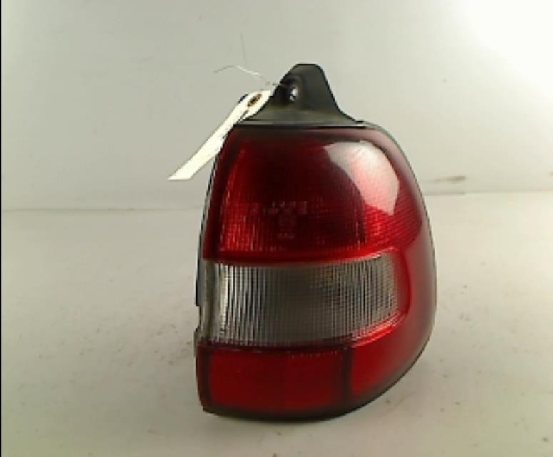 Fanale posteriore principale destro (luci) SUZUKI BALENO 1 BREAK Diésel - 1