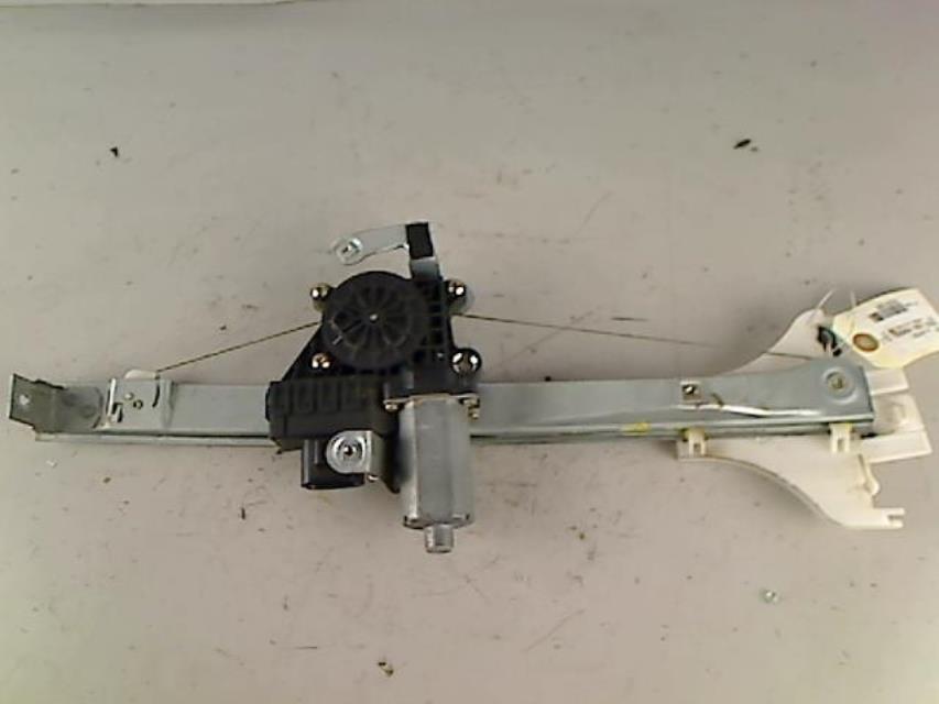 Alzacristalli elettrico posteriore destro FORD MONDEO 2 BREAK Diésel - 1