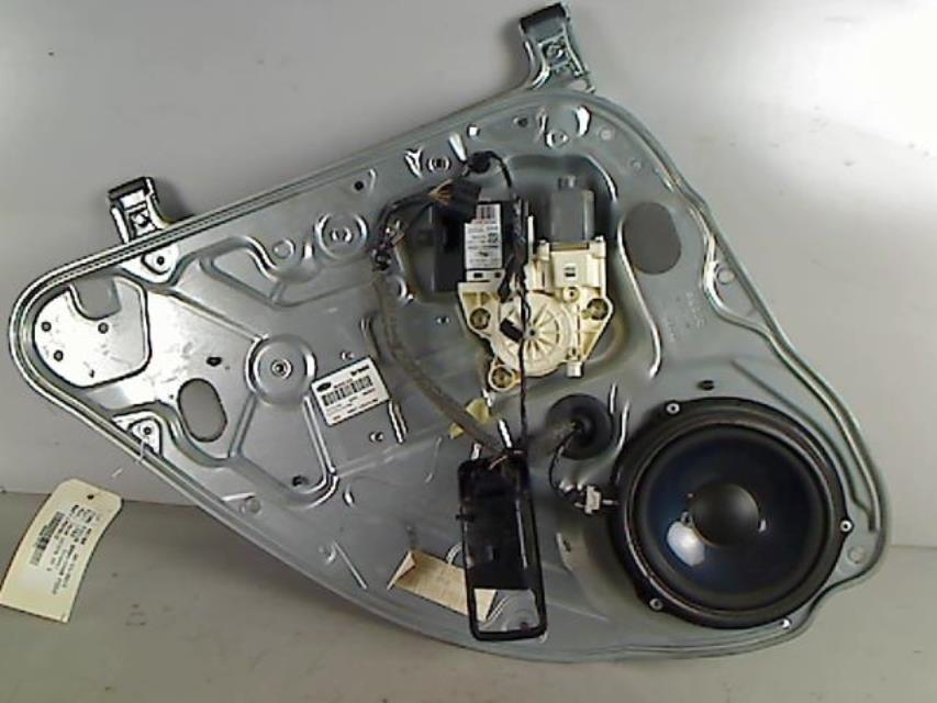 Alzacristalli elettrico posteriore sinistro FORD FOCUS 2 PHASE 2 Diésel - 1