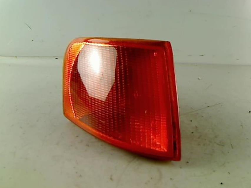 Gruppo ottico anteriore secondario destro (luci)(freccia) FORD ESCORT 5 PHASE 1 Gasolina - 1