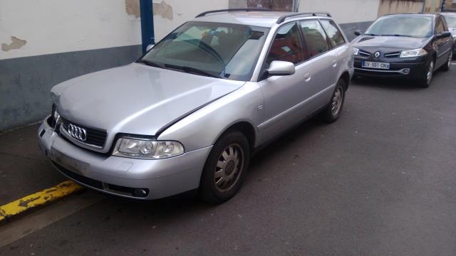 Fendinebbia sinistro (luce) AUDI A4 2 CABRIO PHASE 1 Gasolina - 1