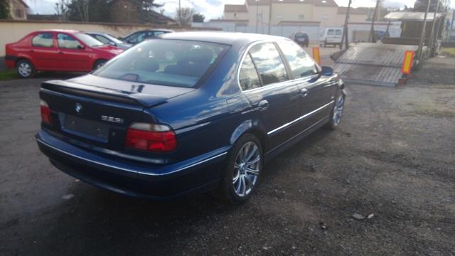 Image Commodo - BMW SERIE 5 E39