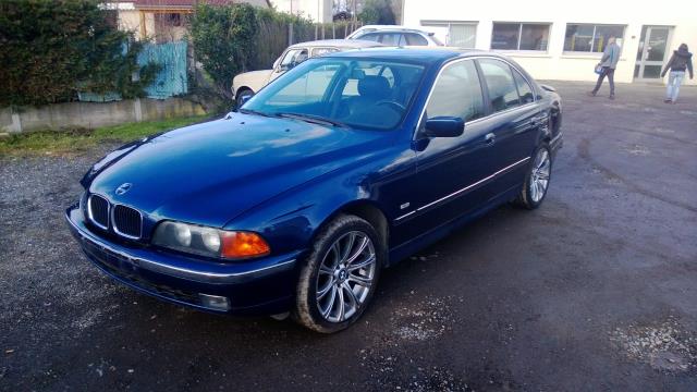 Image Commodo - BMW SERIE 5 E39