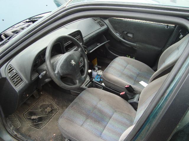 Image Serrure arriere droit - PEUGEOT 306