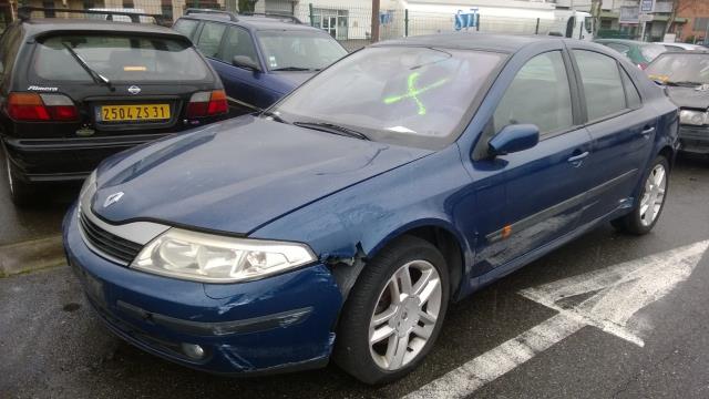 Image Feu arriere secondaire droit (feux) - RENAULT LAGUNA 2