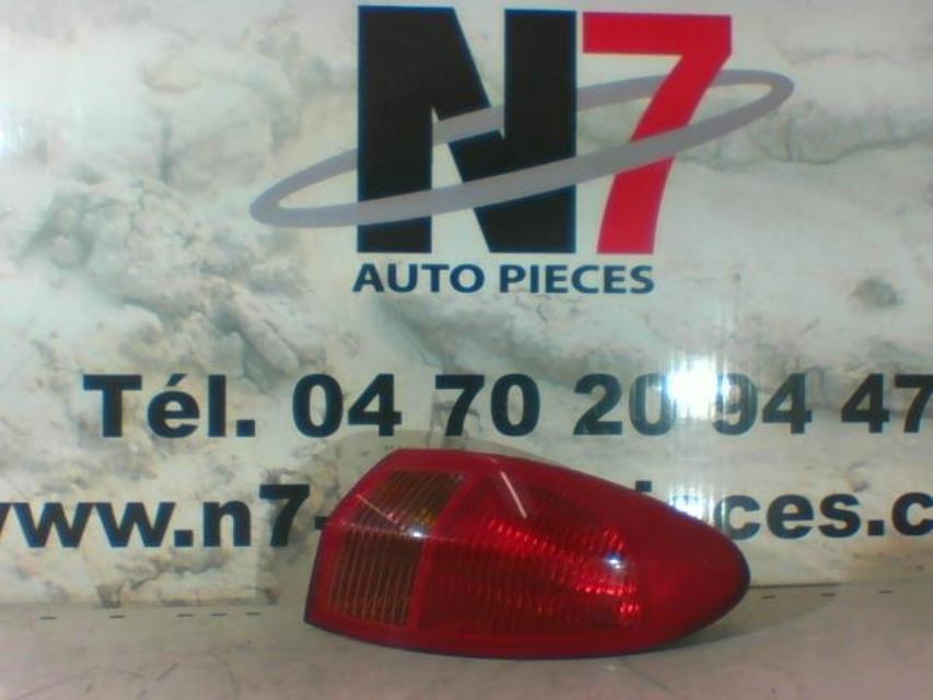 Fanale posteriore principale destro (luci) ALFA ROMEO 147 PHASE 2 Diésel - 1