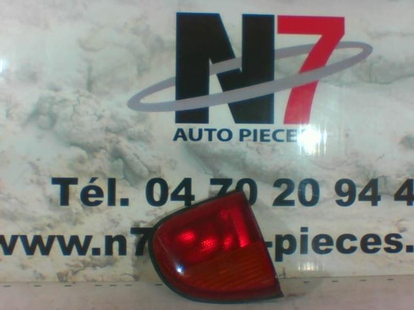 Feu arriere secondaire droit (feux) FORD ESCORT 3 Diesel - 1