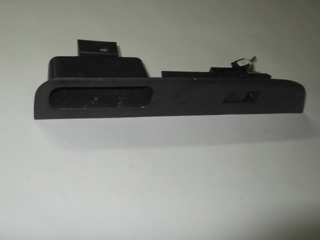 Bouton/Interrupteur SUZUKI SWIFT 3 Essence - 1
