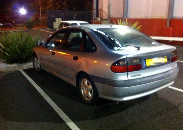 Image Optique avant principal droit (feux)(phare) - RENAULT LAGUNA 1