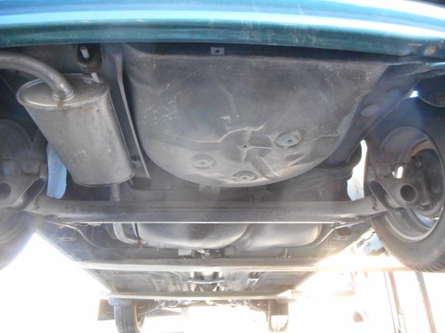 Pompe de direction VOLKSWAGEN POLO 3 PHASE 1 Essence - 1