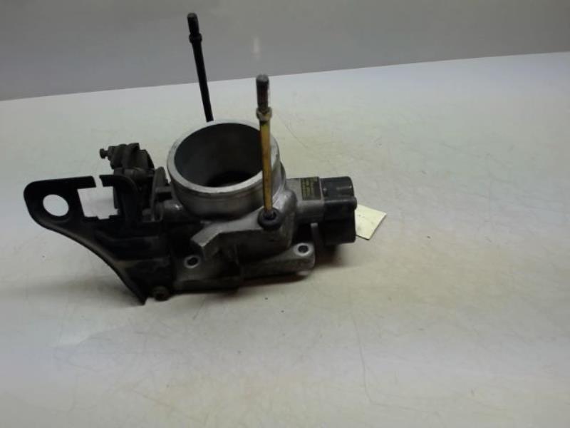 Boitier papillon FORD MONDEO 1 PHASE 1 Essence - 1