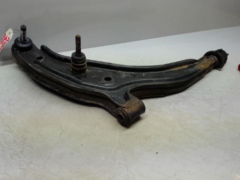 Triangle avant gauche NISSAN MICRA 2 PHASE 1  - 1