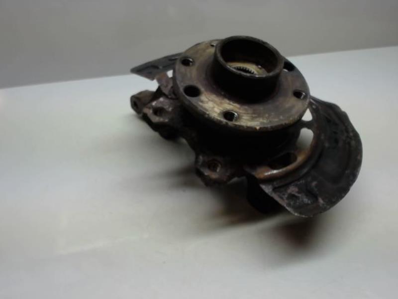 Fusee avant gauche OPEL VECTRA B PHASE 1 Diesel - 1