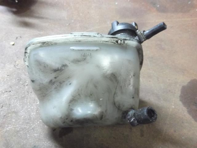 Vase d'expansion VOLKSWAGEN GOLF 1 Essence - 1