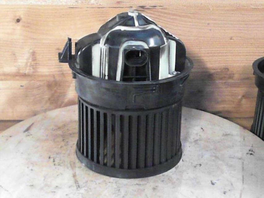 Pulseur d'air PEUGEOT 308 1 PHASE 1 Diesel - 1
