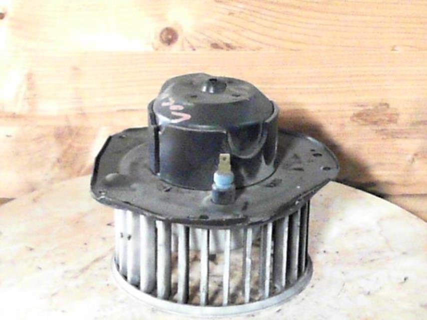 Pulseur d'air VOLVO 440  - 1