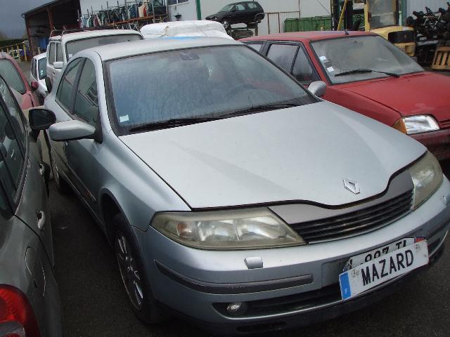 Image Feu arriere secondaire gauche (feux) - RENAULT LAGUNA 2