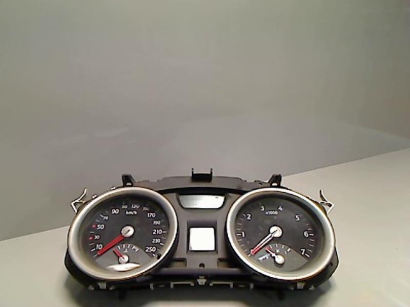 Compteur RENAULT MEGANE 2 PHASE 1  - 1