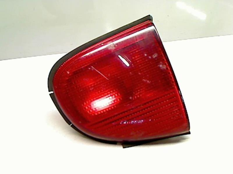 Feu arriere secondaire droit (feux) FORD ESCORT 5 PHASE 2 Diesel - 1