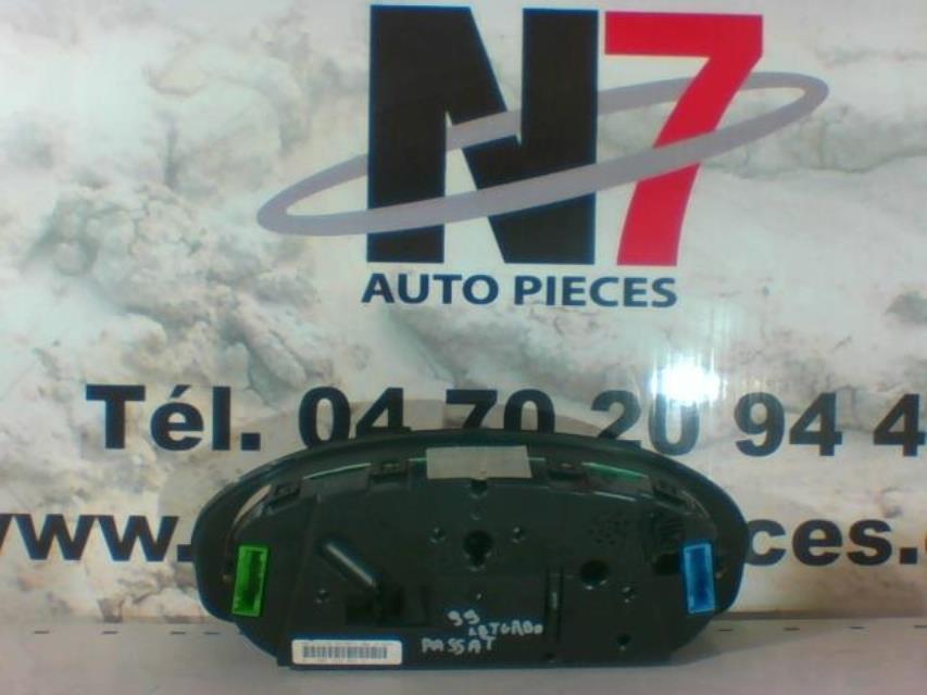 Compteur VOLKSWAGEN PASSAT 4 PHASE 1 BREAK Diesel - 1