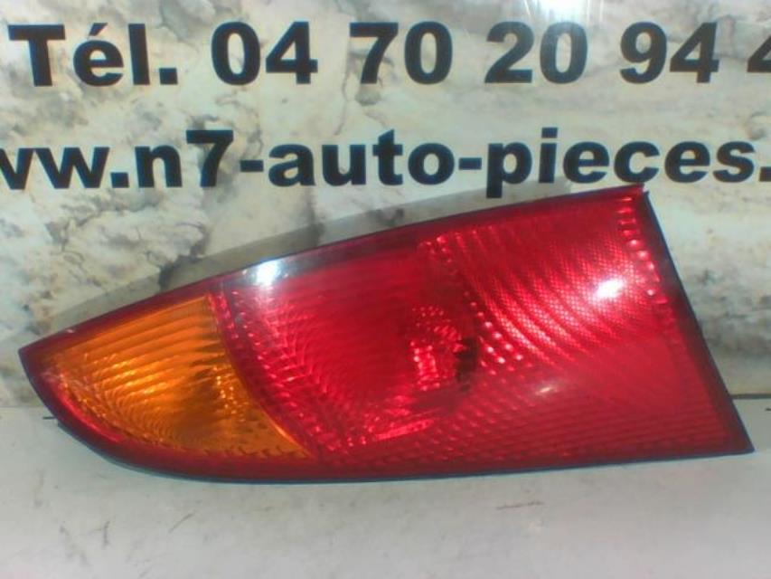 Fanale posteriore principale destro (luci) FORD FOCUS 1 Gasolina - 1