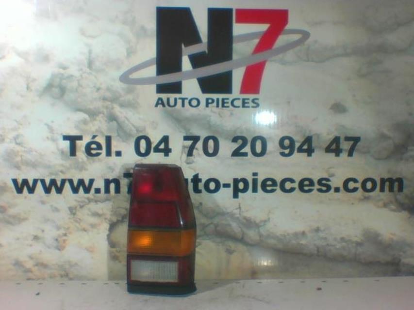 Fanale posteriore principale destro (luci) VOLKSWAGEN POLO 3 PHASE 1 Gasolina - 1