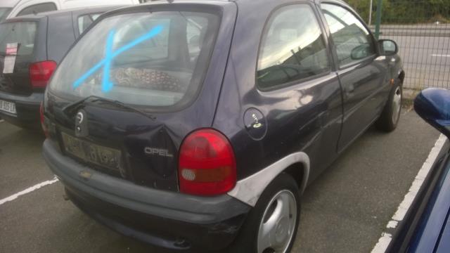 Image Autoradio d'origine - OPEL CORSA B