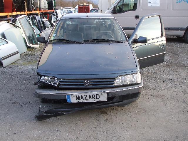 Image Moyeu avant gauche - PEUGEOT 405
